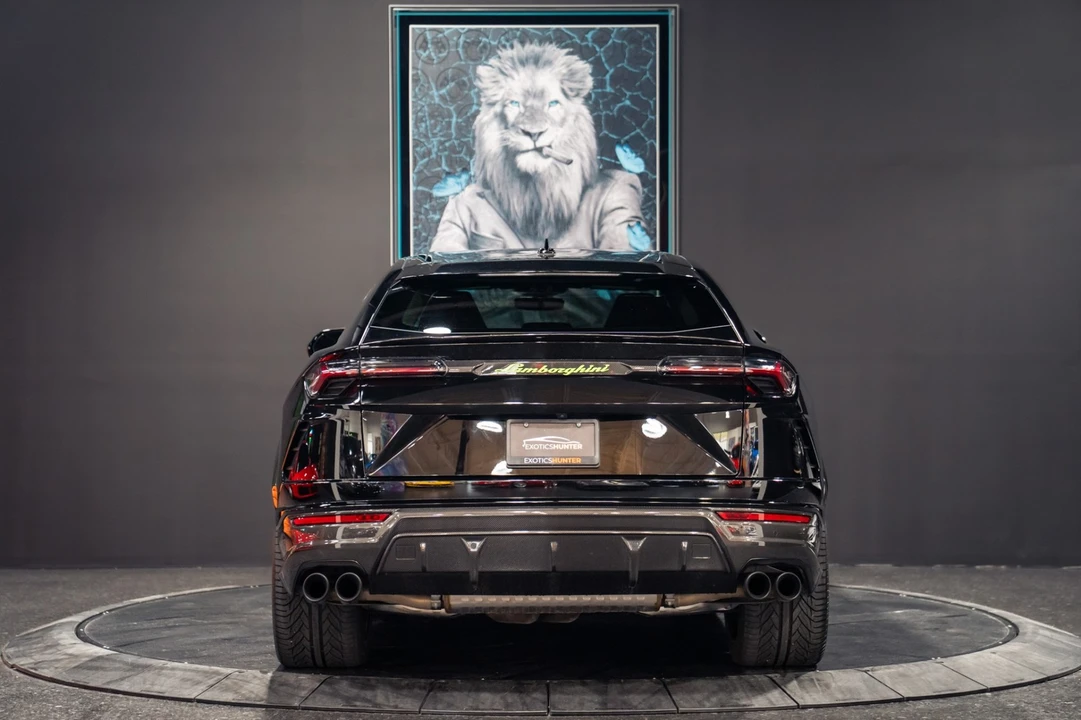 2022 Lamborghini Urus - Image 25 of 31