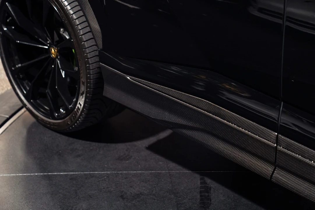 2022 Lamborghini Urus - Image 18 of 31