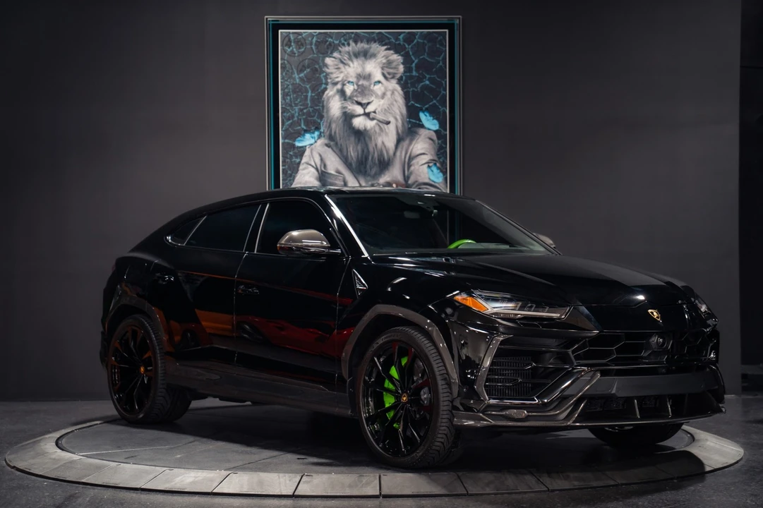 2022 Lamborghini Urus - Image 3 of 31