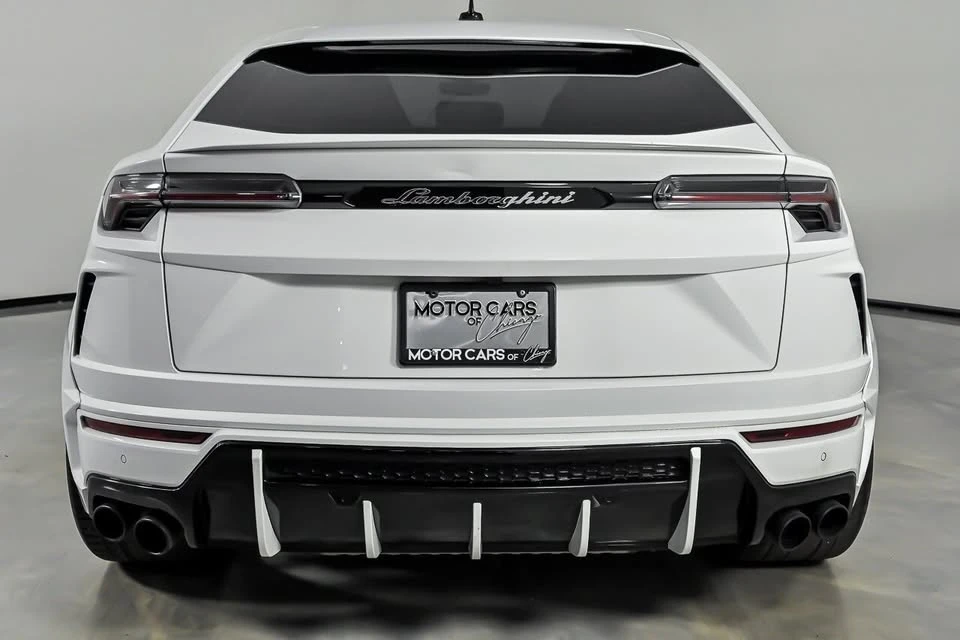 2022 Lamborghini Urus - Image 9 of 20