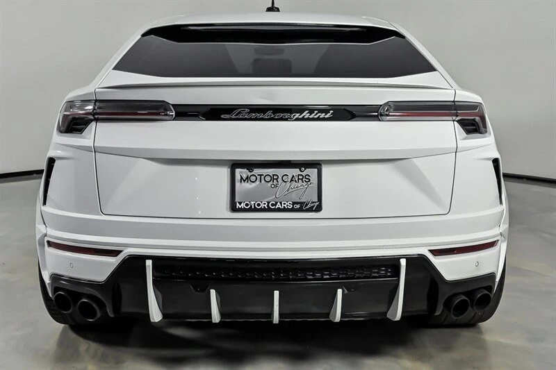 2022 Lamborghini Urus - Image 9 of 31