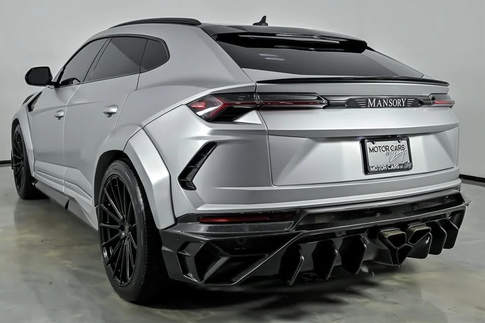 2022 Lamborghini Urus - Image 9 of 20