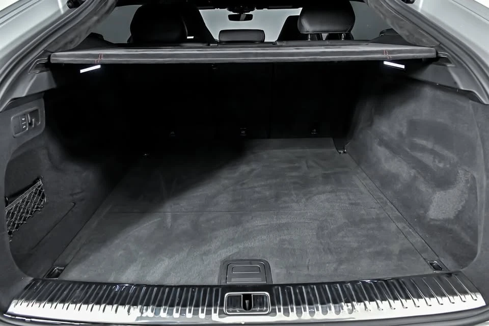 2022 Lamborghini Urus - Image 13 of 20