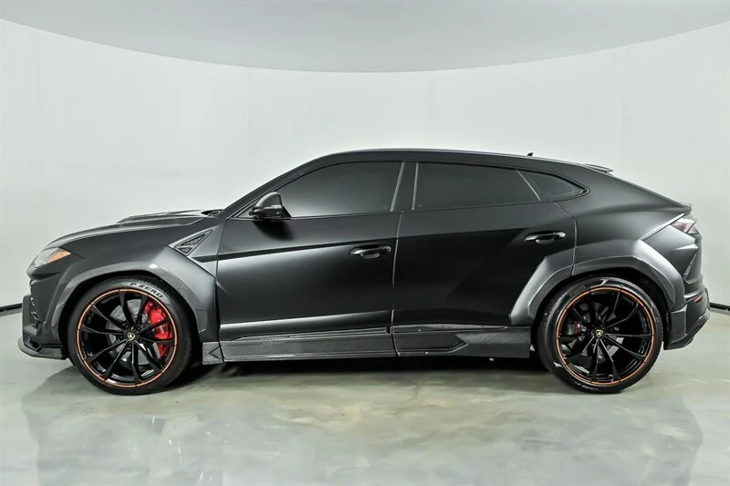 2022 Lamborghini Urus - Image 7 of 31