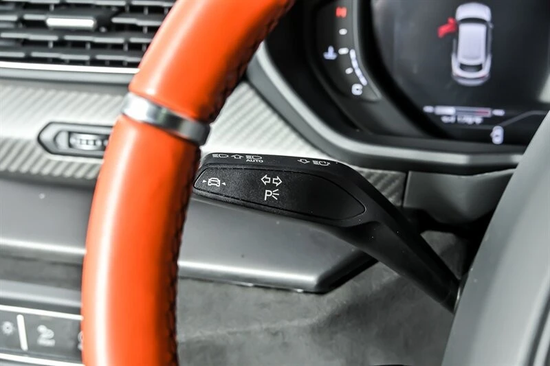 2022 Lamborghini Urus - Image 26 of 31