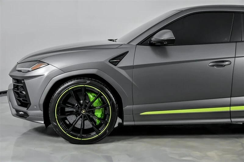 2022 Lamborghini Urus - Image 7 of 21