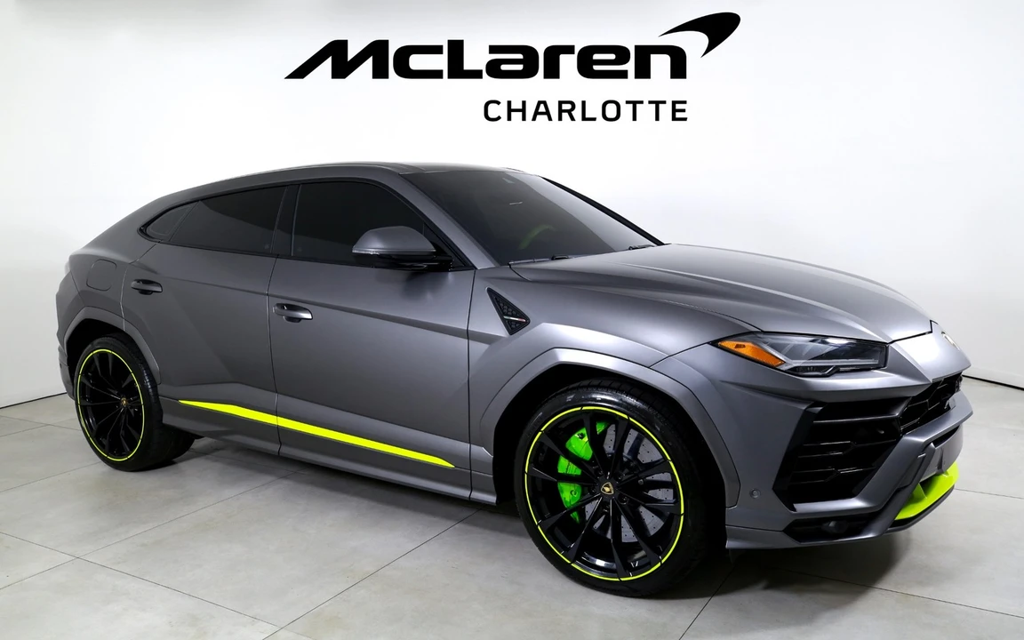 2022 Lamborghini Urus - Image 2 of 12