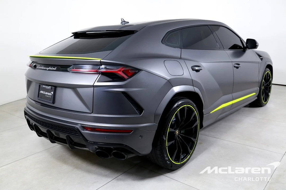 2022 Lamborghini Urus - Image 7 of 12
