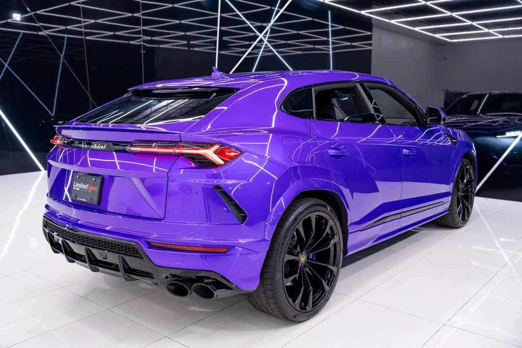 2022 Lamborghini Urus - Image 19 of 31