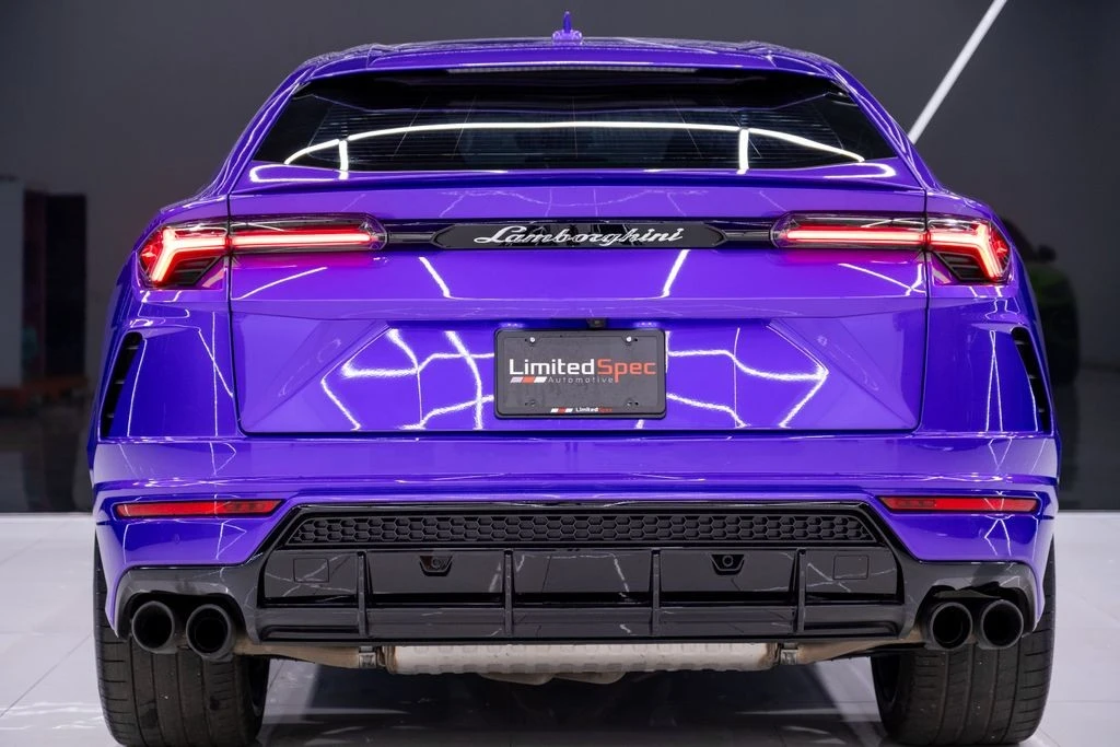 2022 Lamborghini Urus - Image 16 of 31