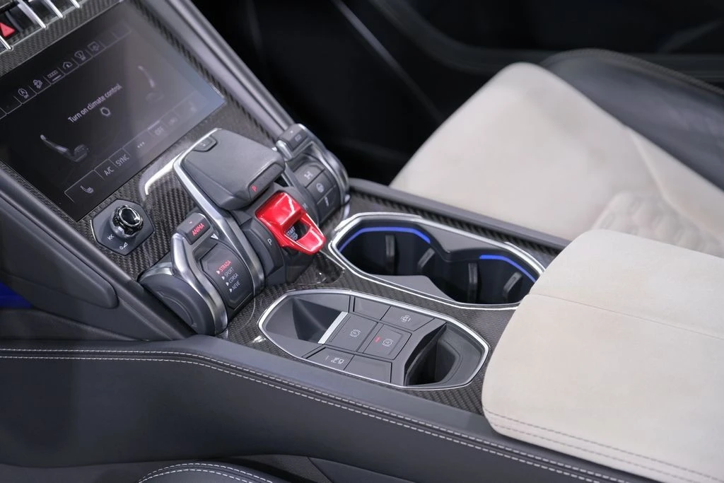2022 Lamborghini Urus - Image 30 of 31