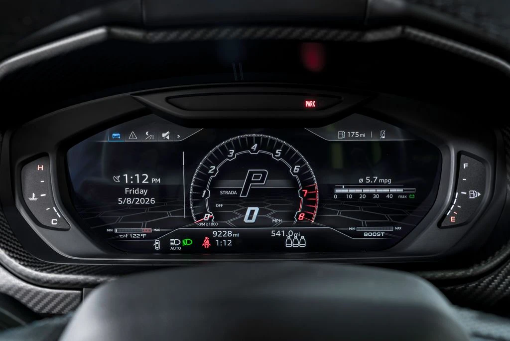 2022 Lamborghini Urus - Image 17 of 31