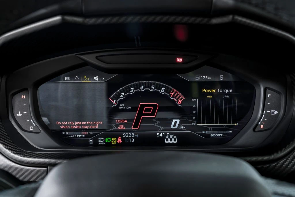 2022 Lamborghini Urus - Image 19 of 31