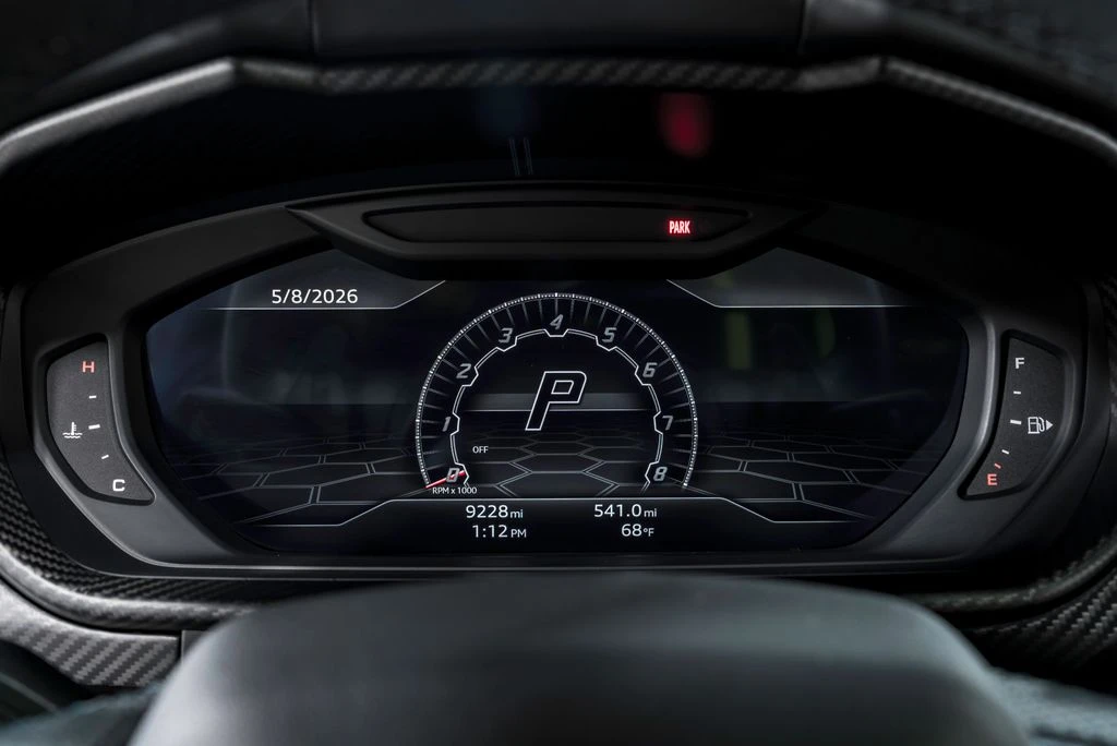 2022 Lamborghini Urus - Image 16 of 31