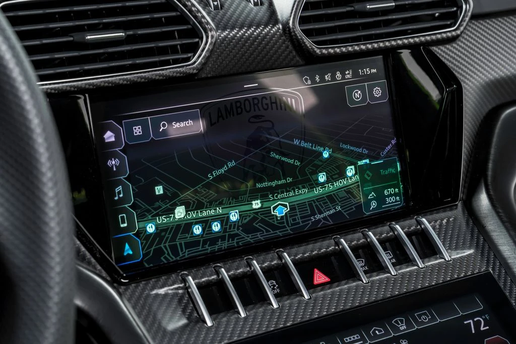 2022 Lamborghini Urus - Image 28 of 31