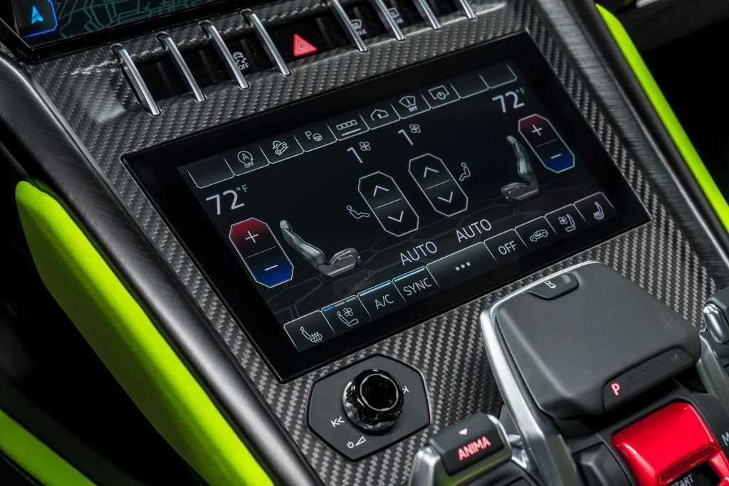 2022 Lamborghini Urus - Image 30 of 31