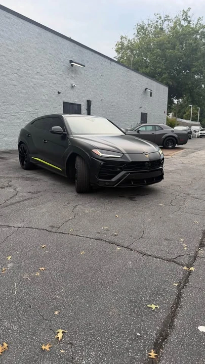 2022 Lamborghini Urus - Image 4 of 15