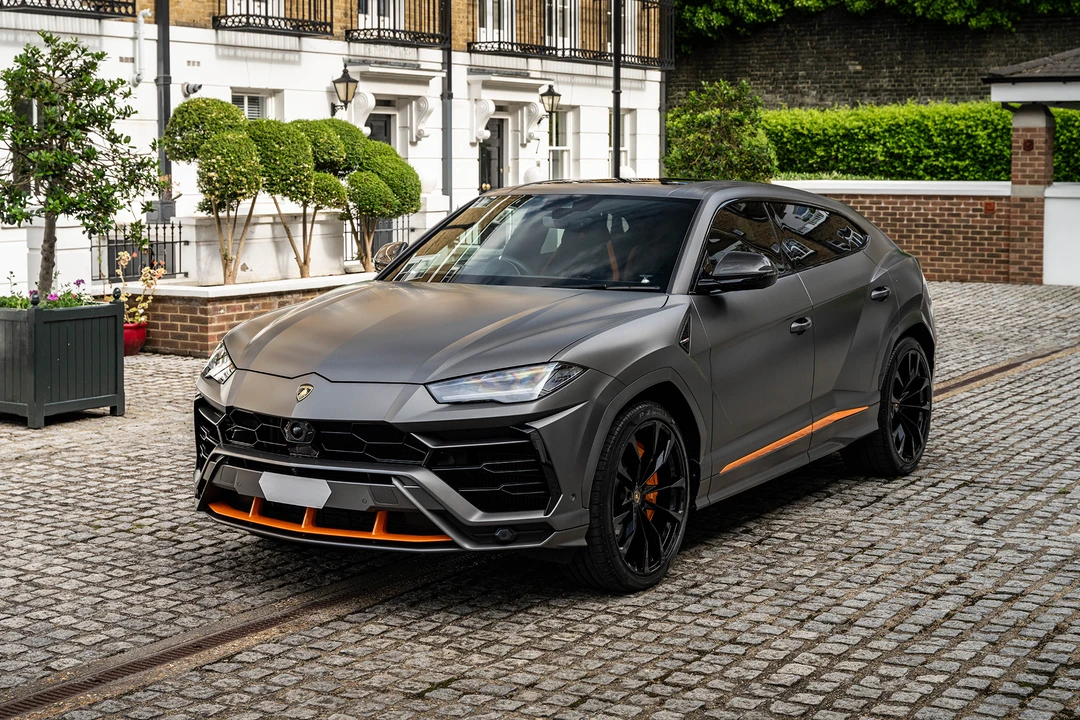 2022 Lamborghini Urus - Image 11 of 31