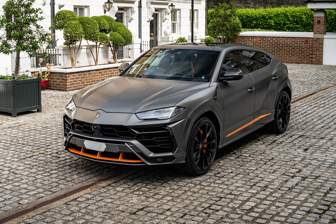 2022 Lamborghini Urus - Image 18 of 31