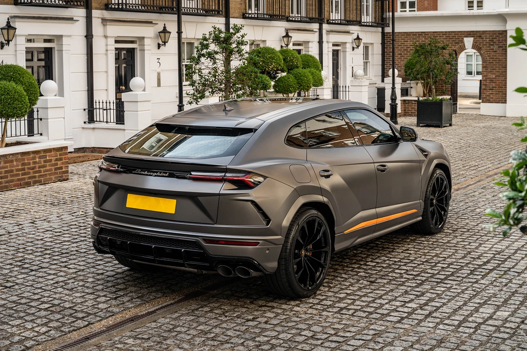 2022 Lamborghini Urus - Image 26 of 31