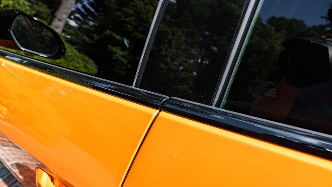 2022 Lamborghini Urus - Image 26 of 31