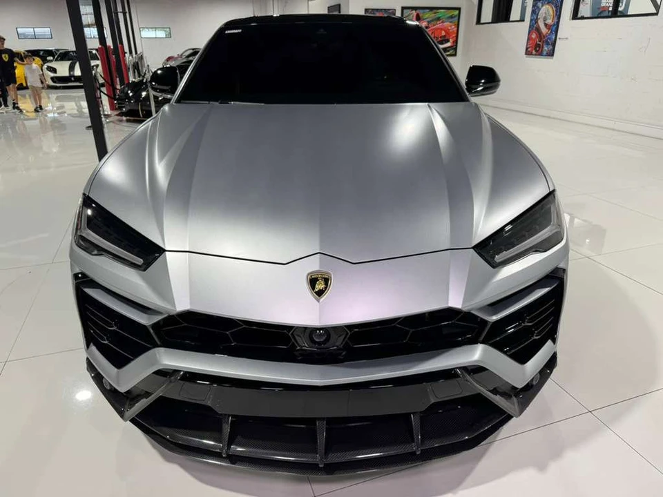 2022 Lamborghini Urus - Image 2 of 12