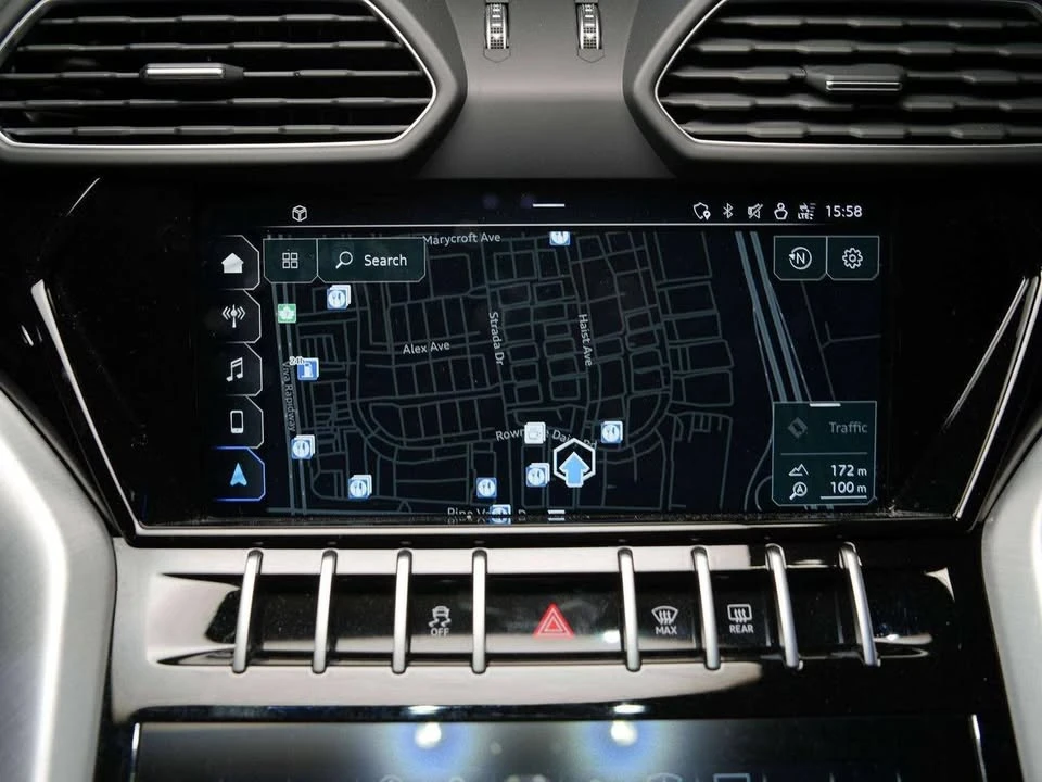 2022 Lamborghini Urus - Image 16 of 20