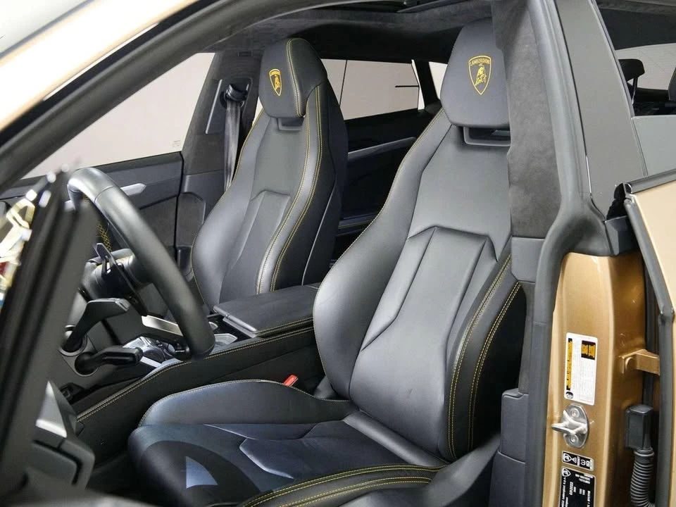 2022 Lamborghini Urus - Image 9 of 20