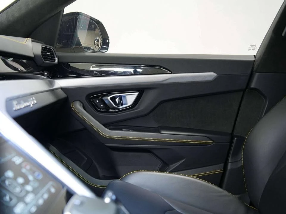 2022 Lamborghini Urus - Image 20 of 20