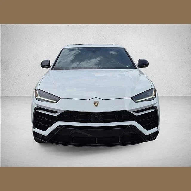 2022 Lamborghini Urus - Image 2 of 12