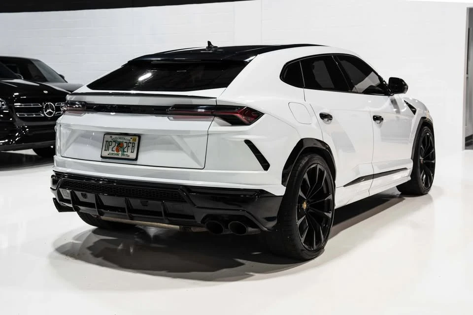 2022 Lamborghini Urus - Image 5 of 20