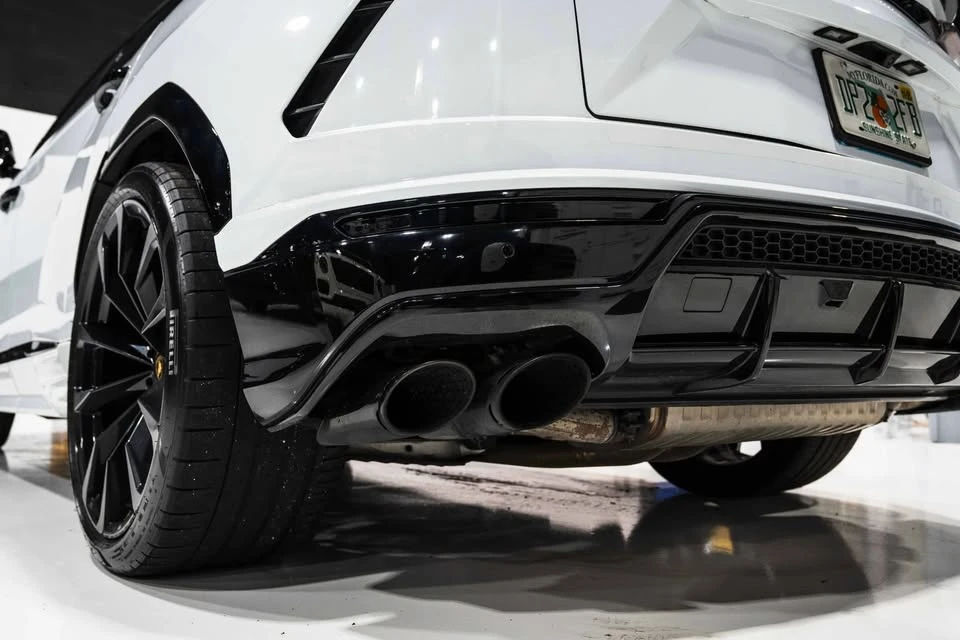 2022 Lamborghini Urus - Image 15 of 20