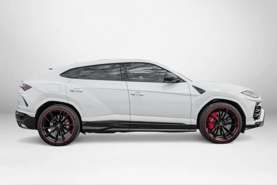 2022 Lamborghini Urus - Image 5 of 20