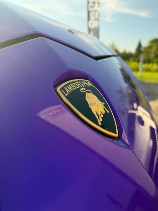 2022 Lamborghini Urus - Image 12 of 14