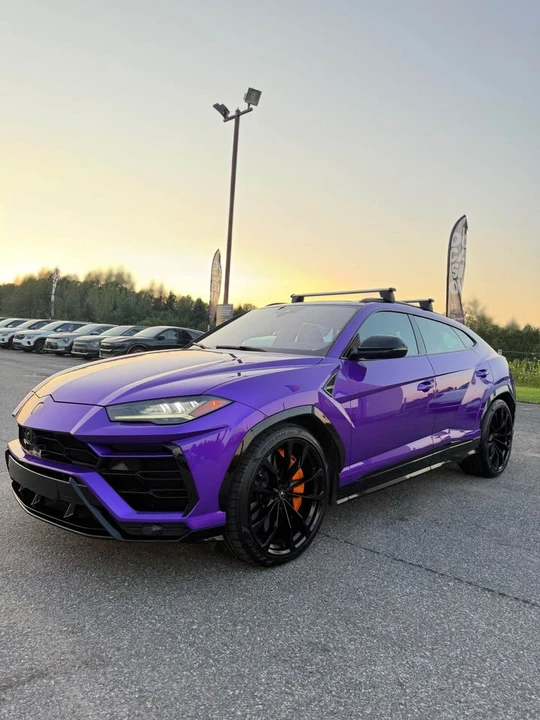 2022 Lamborghini Urus - Image 2 of 14