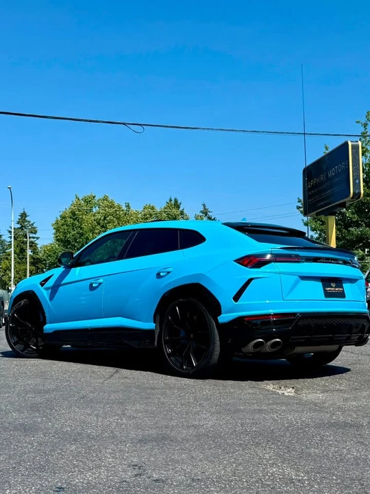 2022 Lamborghini Urus - Image 2 of 12
