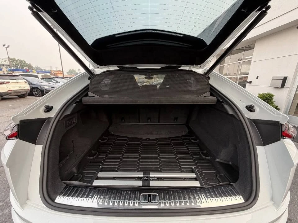 2022 Lamborghini Urus - Image 14 of 20