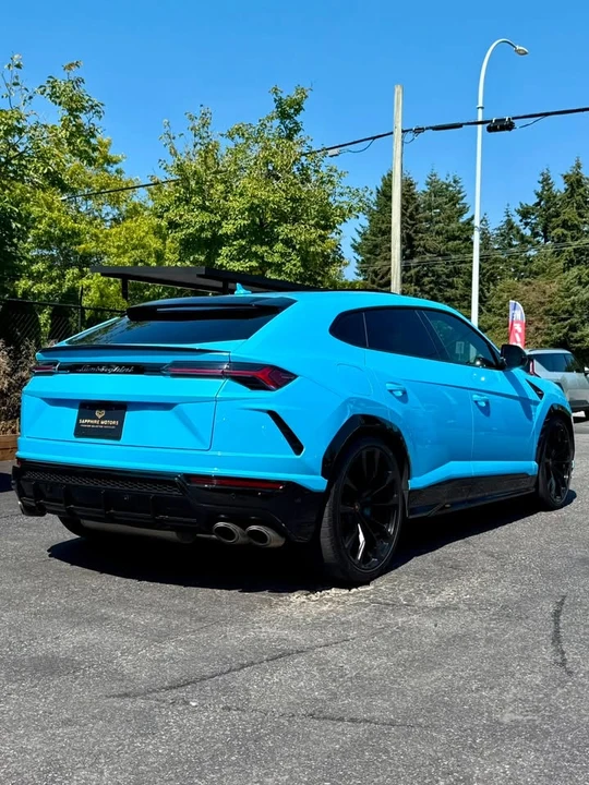 2022 Lamborghini Urus - Image 6 of 12