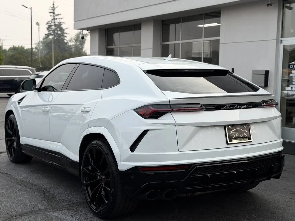 2022 Lamborghini Urus - Image 3 of 20