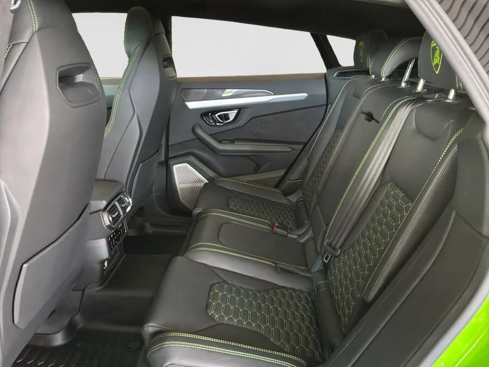 2022 Lamborghini Urus - Image 19 of 20