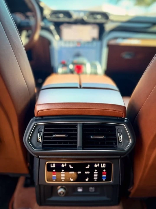 2022 Lamborghini Urus - Image 19 of 20