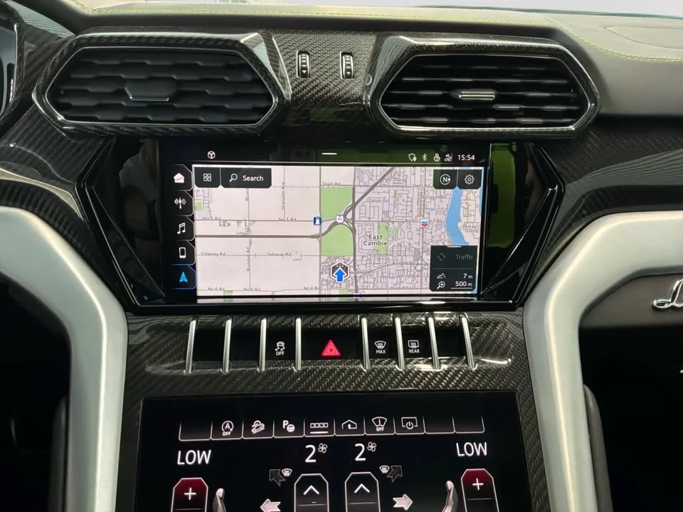 2022 Lamborghini Urus - Image 16 of 20