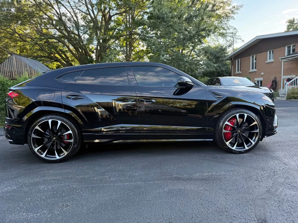 2022 Lamborghini Urus - Image 7 of 20