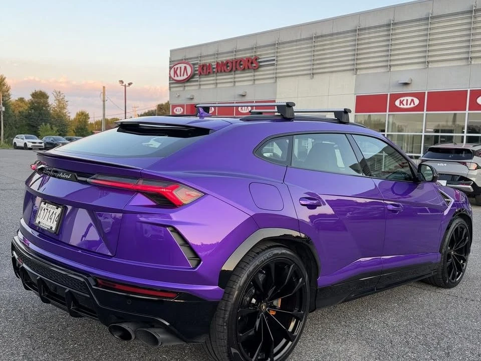 2022 Lamborghini Urus - Image 6 of 15