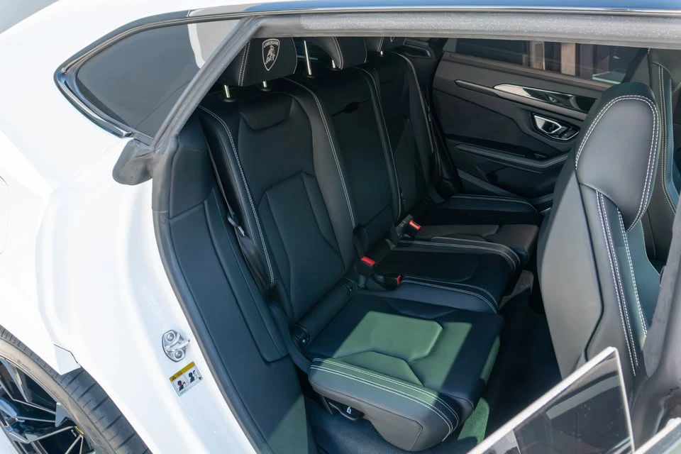 2022 Lamborghini Urus - Image 13 of 20