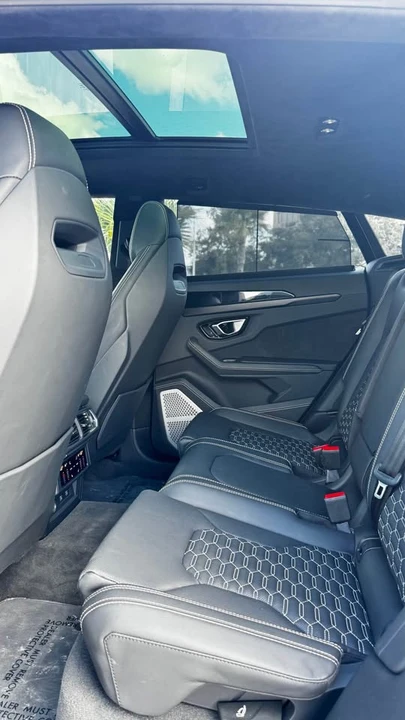 2022 Lamborghini Urus - Image 6 of 18