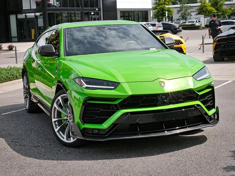 2022 Lamborghini Urus