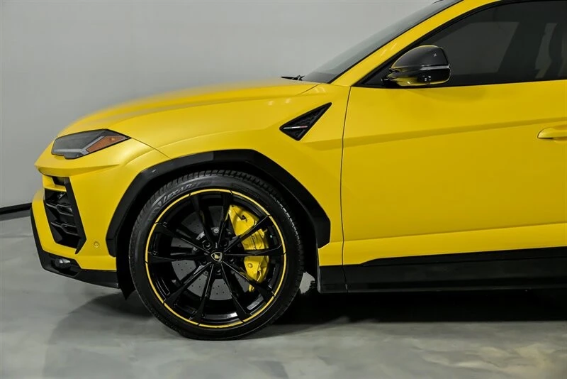 2022 Lamborghini Urus - Image 7 of 21