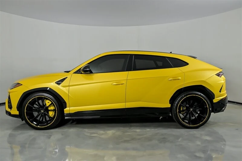 2022 Lamborghini Urus - Image 8 of 21