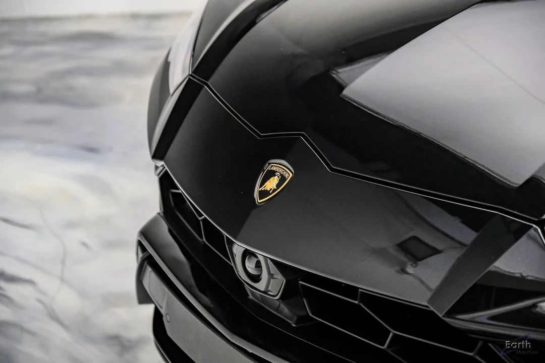 2022 Lamborghini Urus - Image 30 of 31